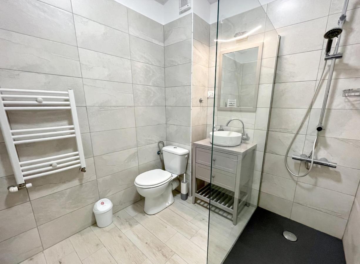 Astoria Rose Apartment Navodari Exterior photo